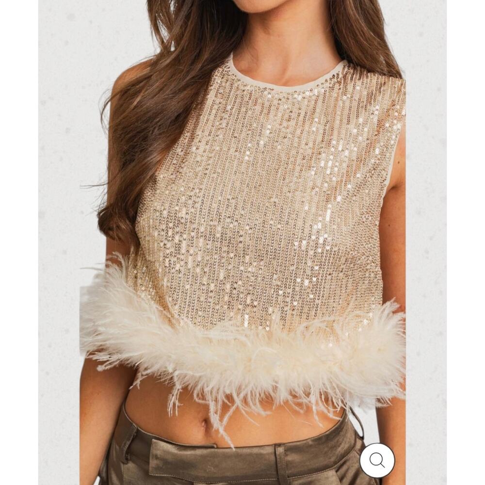 Le Lis Natalia Feather Trim Sequin Top NWT Small Glam Party Tank - Picture 4 of 14
